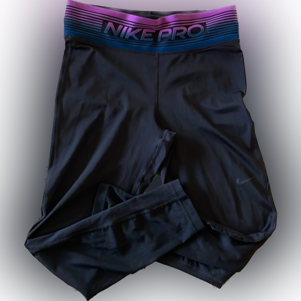 Nike Pro Womens Mid Rise Dri-Fit 7/8 tight Leggings
